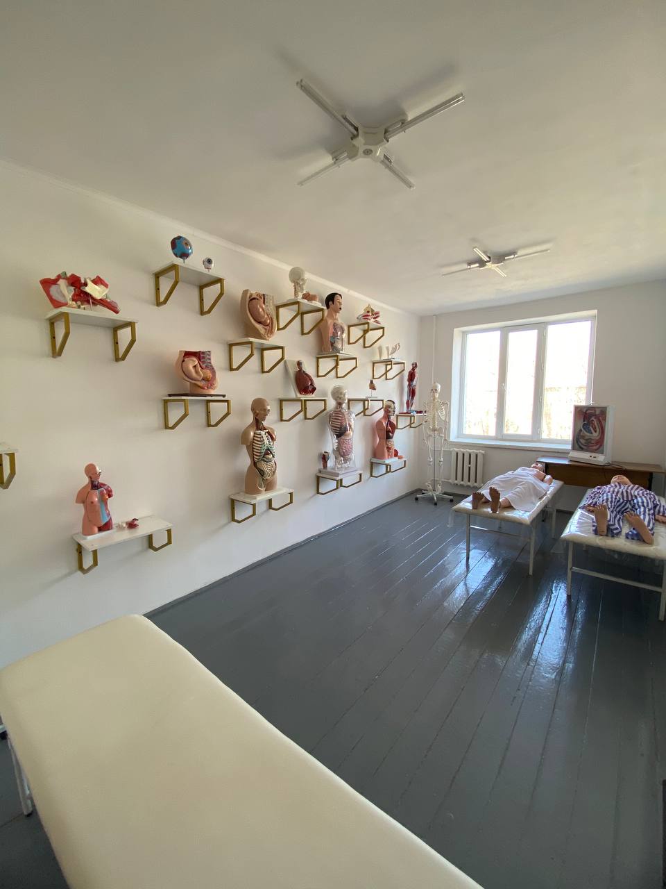 4fb057f0-121f-4d43-935d-5b6e73e50fa0