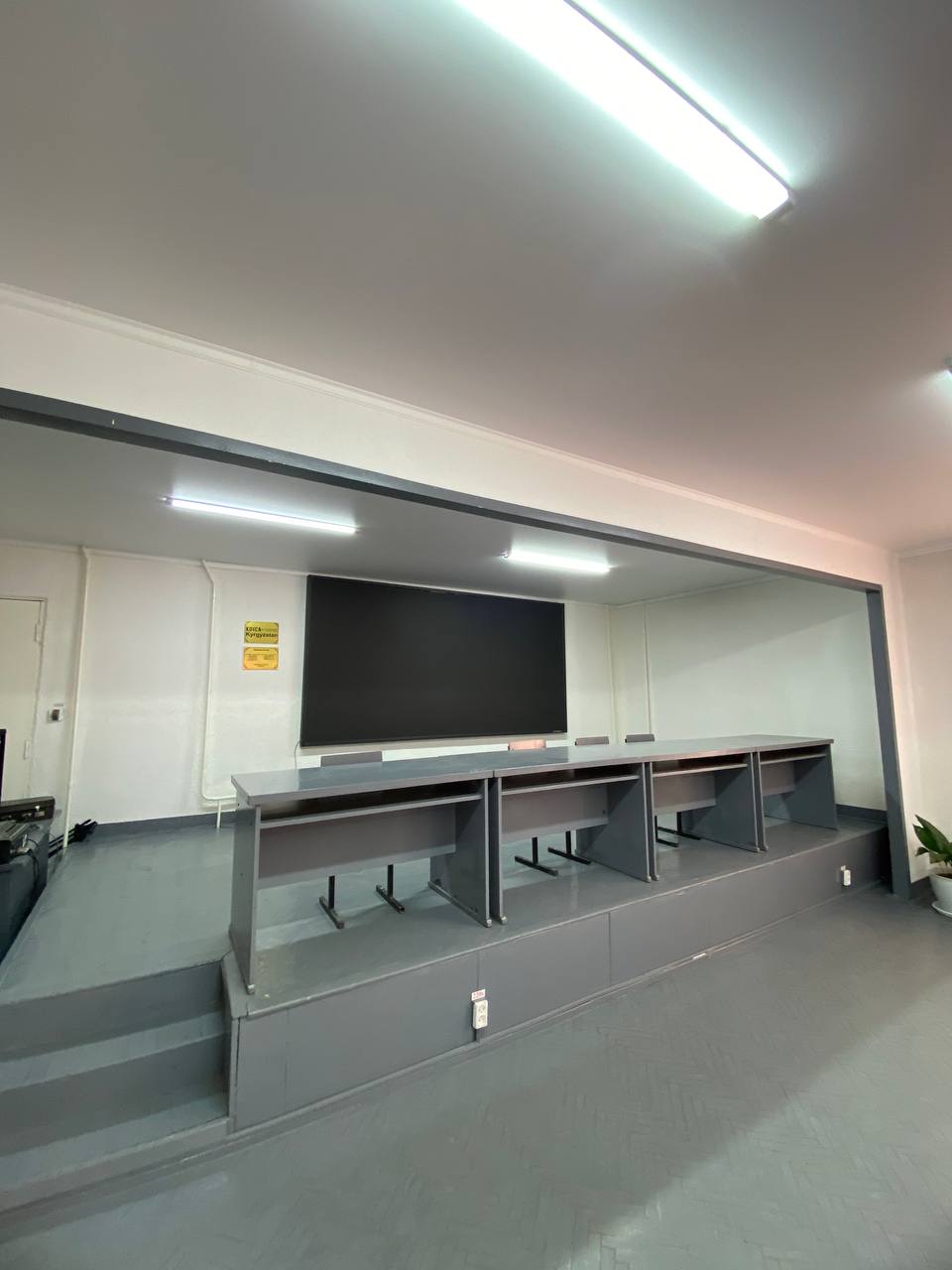 573e473c-7cf7-4d6c-8bb5-5964fc7ee738