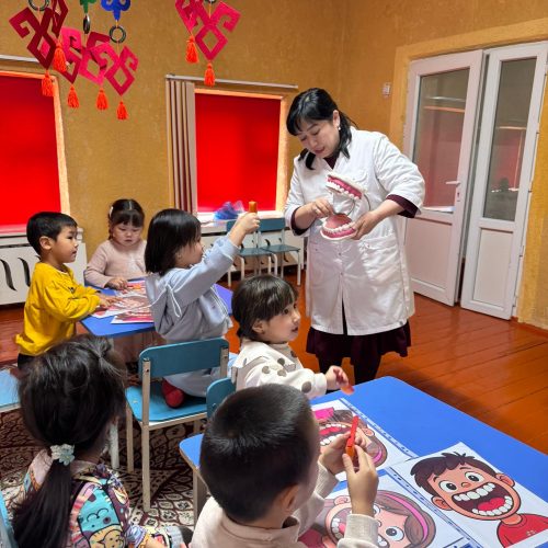 Практикалык сабак: Балдар арасында санитардык билим берүү